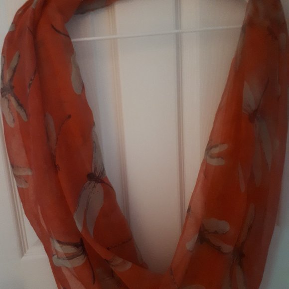 NWOT Ardene Dragon Fly Infinity Scarf - Picture 1 of 1